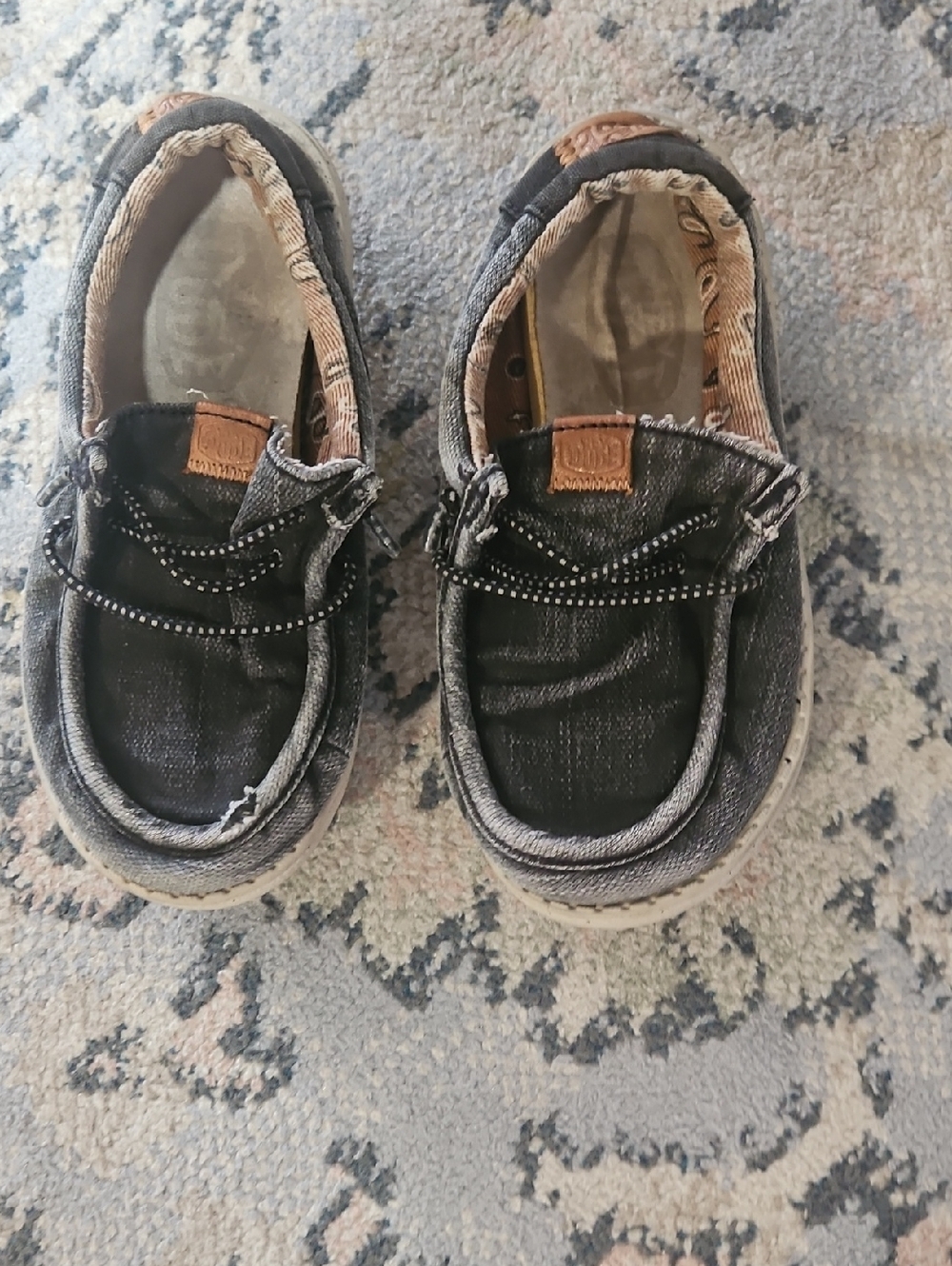 Hey Dudes Dark Gray.  Size 9